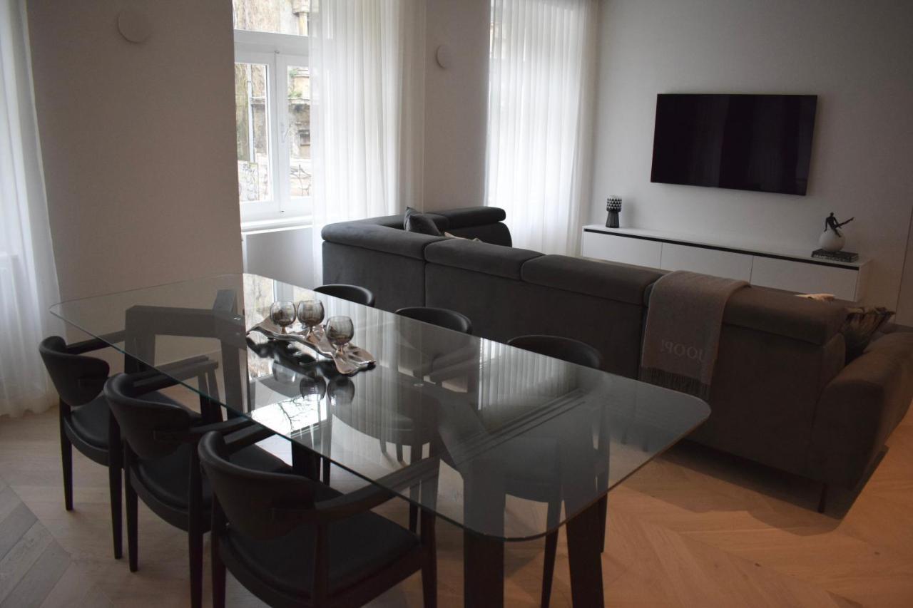 City Centre Luxury Apartment ซาเกร็บ ภายนอก รูปภาพ
