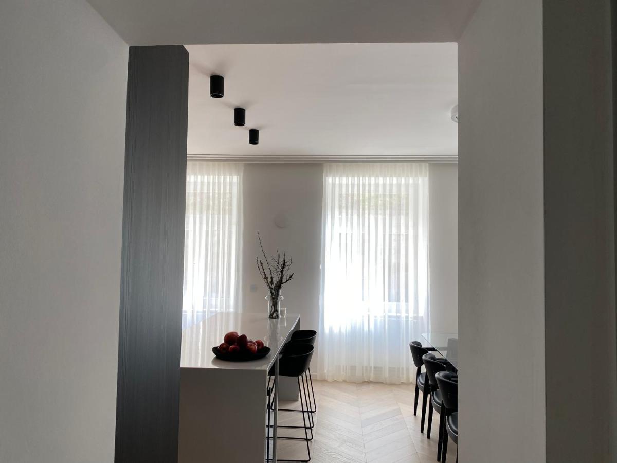 City Centre Luxury Apartment ซาเกร็บ ภายนอก รูปภาพ