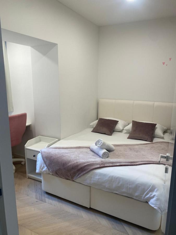 City Centre Luxury Apartment ซาเกร็บ ภายนอก รูปภาพ